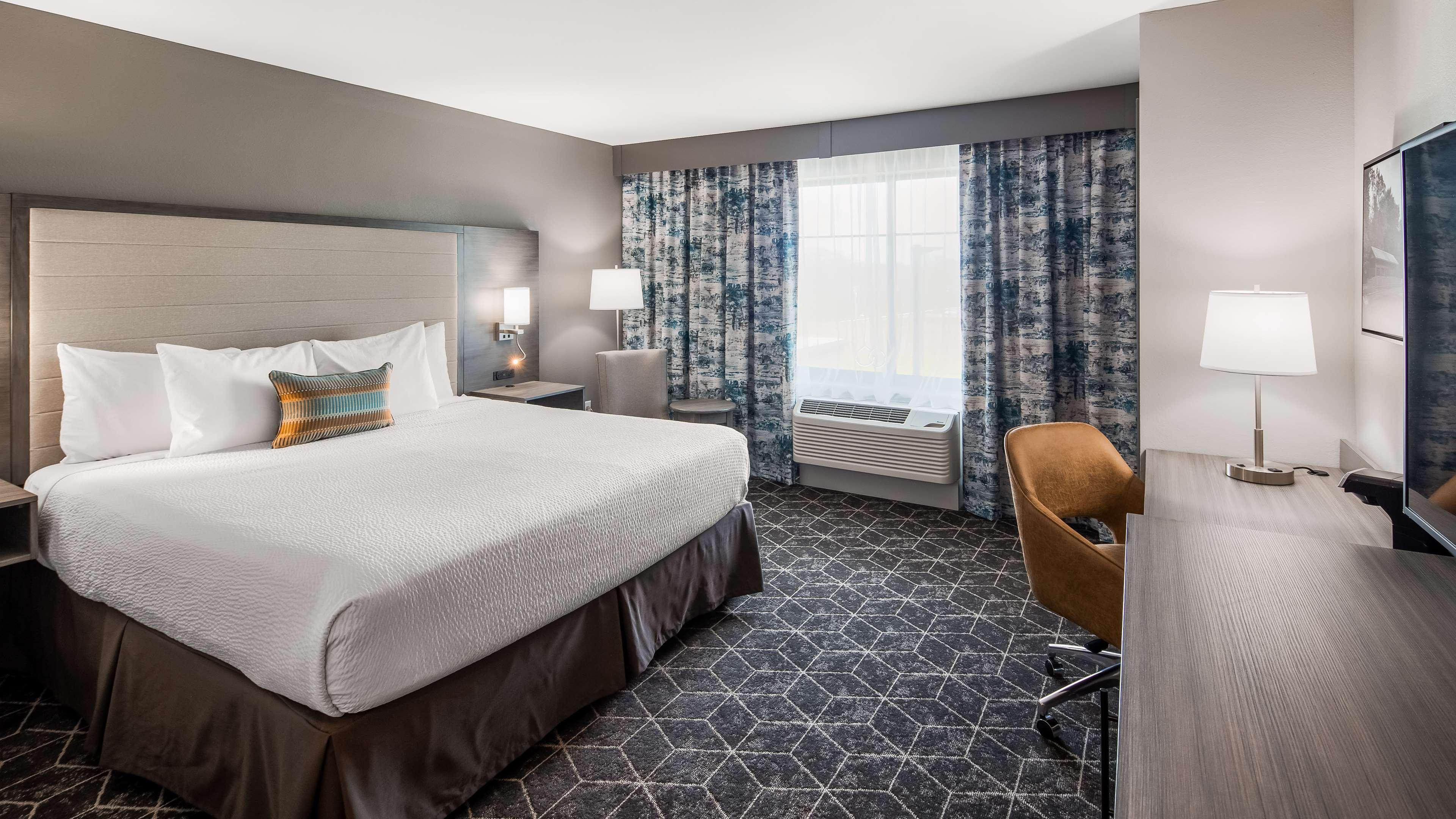 Western Hotel 2*